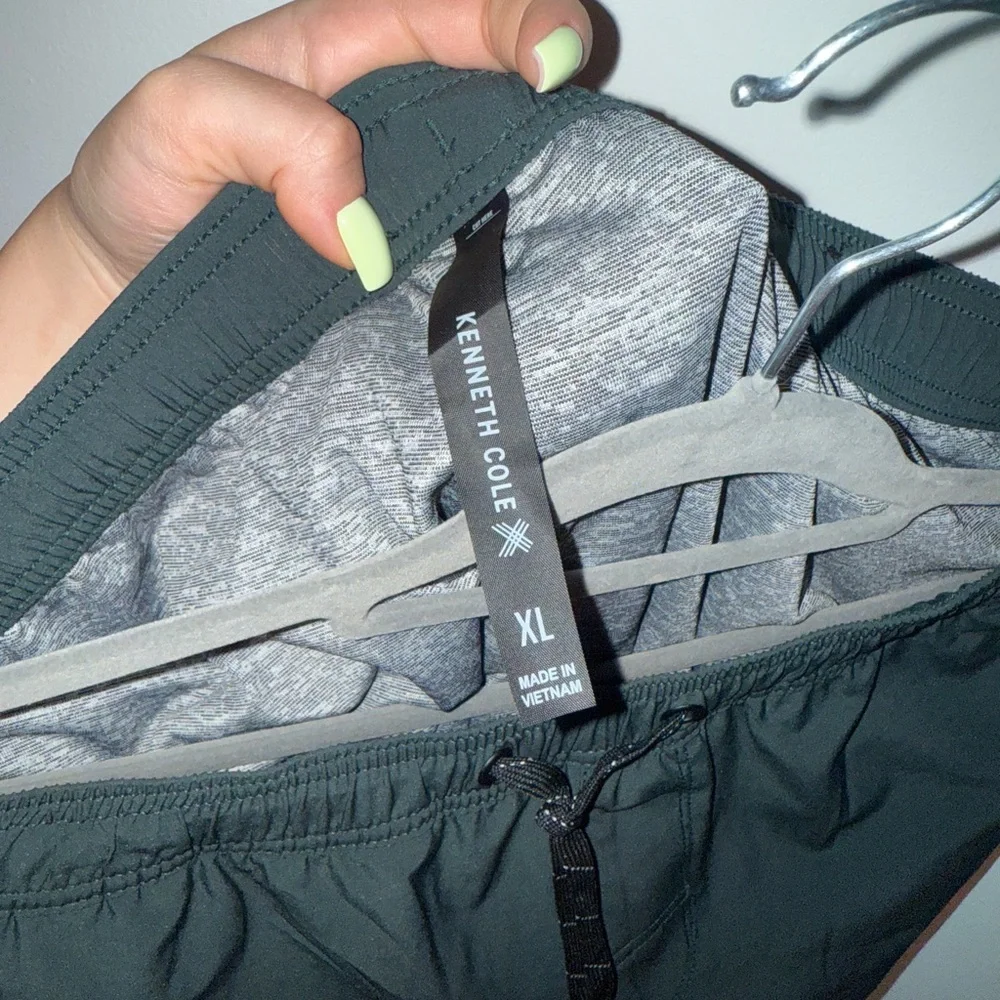 Kenneth Cole Men's Forest Green Athletic Shorts - Picture 3 of 5